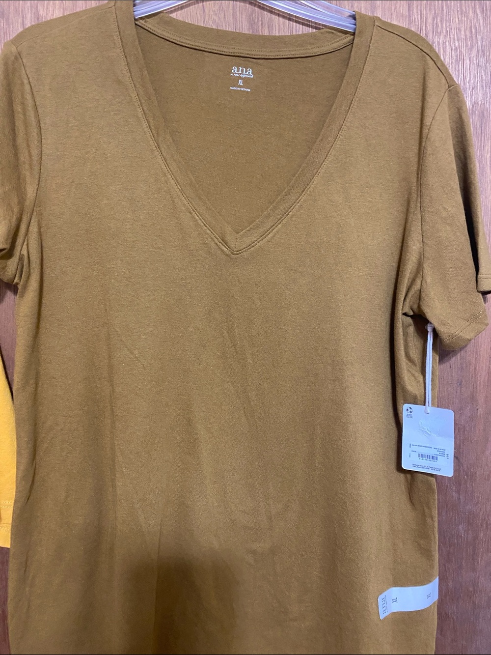 a.n.a Crewneck Tee — Camel Tan